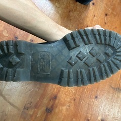 JADON PISA 8 ホール ブーツの画像