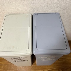 ゴミ箱の画像