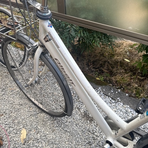 ブリヂストンアルベルト　白　　通学自転車