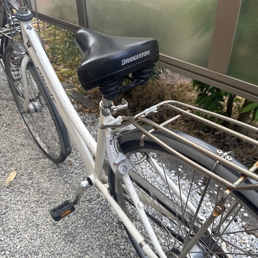 ブリヂストンアルベルト　白　　通学自転車