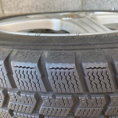 グッドイヤースタッドレスタイヤの画像