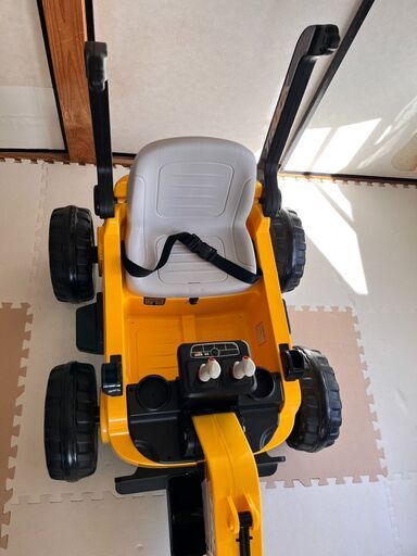 【新品同様】子供用電動乗用　ショベルカーRA‐EXCA　