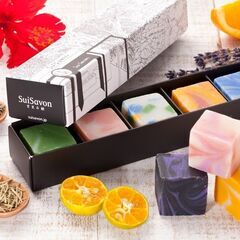 【週3日〜OK】首里石鹸（SuiSavon）の接客販売【オープニングスタッフ】の画像