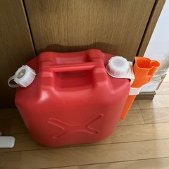 コロナ　CORONA 石油ファンヒーター2017年製 fh-g3217y 灯油缶おまけありの画像