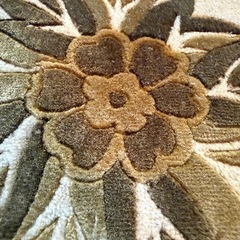 2mx2.5M 100%シルク　
高級絨毯の画像