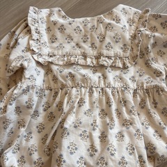 tete a tete𖧷ワンピース 100の画像