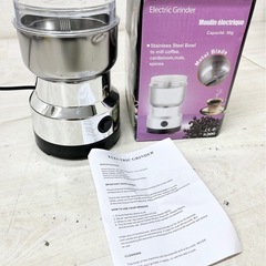 M【未使用品】製粉機 コーヒーミル 電動粉砕機 電動グラインダー 小型 粉ひき器 細挽き ステンレス製 一台多役 お手入れ簡単 豆挽き キッチン家電の画像