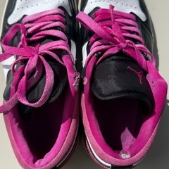 Air Jordan 1 Low  スニーカー 27.0cmの画像