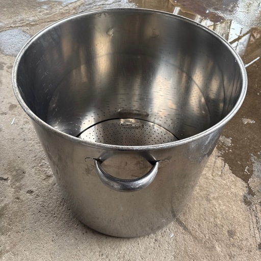 業務用 ステンレス 寸胴鍋 蓋付　ステンレス製スープサポーター 付　51cm 90L  ラーメン スープ 仕込み
