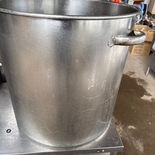 業務用 ステンレス製 寸胴鍋 51cm 90L  ステンレス製スープサポーター付 蓋無し 業務用 ステンレス製 寸胴鍋 51cm 90L ステンレス製スープサポーター付