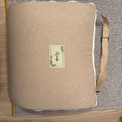 美品！携帯できるベビーベッドの画像