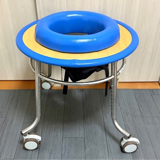UFO ウォーカー 歩行器 (障害児用) | ヤマダウェブコム