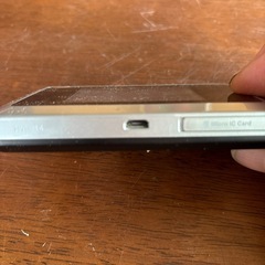 【通電確認済】au WiMAX2+ モバイルルーター HWD15（シルバー）本体のみの画像