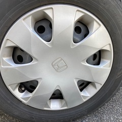 スタッドレスタイヤ（スチールホイール）の画像