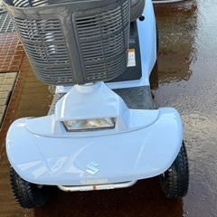 スズキ製品！セニアカー ET4E6型・シニアカー　電動カート　電動車いすの画像