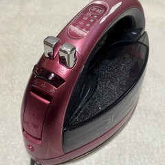 Panasonicコードレススチームアイロン CaRuRuの画像