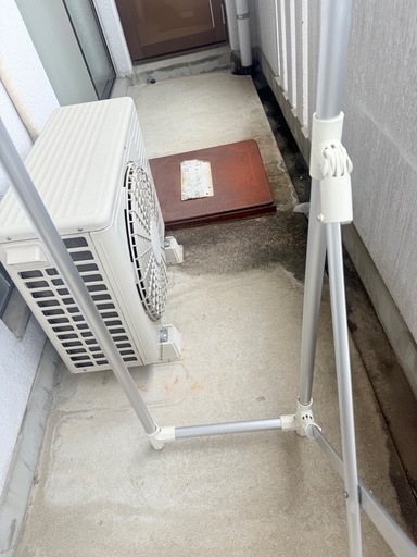 エアコン（室内機・室外機・リモコン付き）※取り外しできる方のみ
