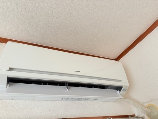 エアコン（室内機・室外機・リモコン付き）※取り外しできる方のみ