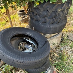 廃タイヤの画像