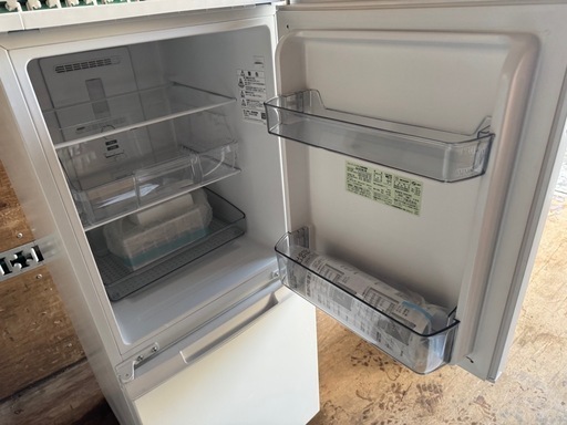 【高年式】Sharp 2024年製 152L 冷蔵庫