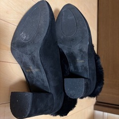ボア付きショートブーツ Mサイズの画像