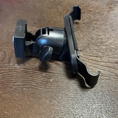 ヘッドレスト モニターブラケットの画像