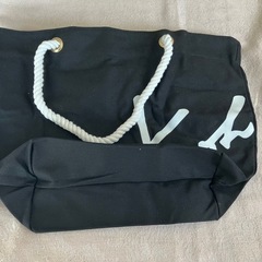 丈夫なトートバッグの画像