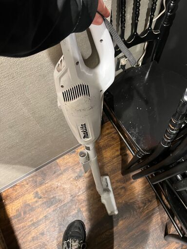 マキタ掃除機,充電器、バッテリー