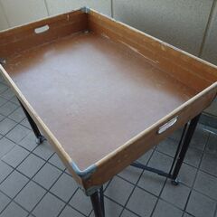 ワゴン・組み立て式・販促用品の画像