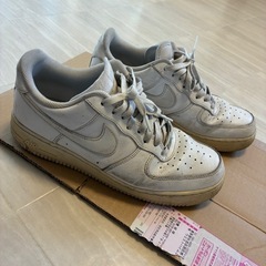 ナイキスニーカーの画像