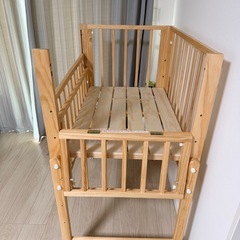 大和屋　ベビーベッド   値段交渉はご遠慮ください
の画像