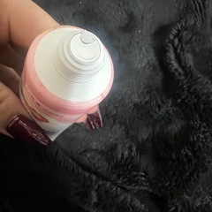 Dove ふわとろクリーミースクラブ ざくろの画像