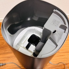 【無料】【ジャンク】アイリスオーヤマ 加湿器の画像
