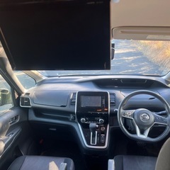 セレナ　Ｓハイブリッド　ハイウェイスター　平成２９年　車検令和８年１２月までの画像