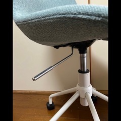 ❣️定価1万円程❣️ニトリ ｵﾌｨｽﾁｪｱ OC101 TBL 他商品とまとめて引取りできる方優先の画像