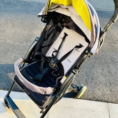 定価31,900円　Combi F2 ベビーカー グレー　B型　軽量タイプ バギーの画像
