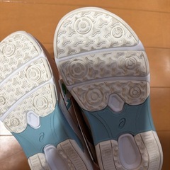 スニーカー16cmの画像