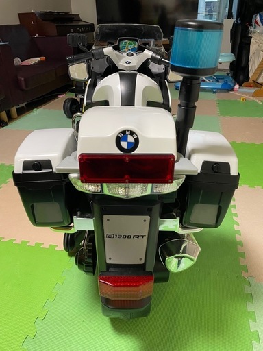 電気で動く子供用電動乗用バイク安定4輪