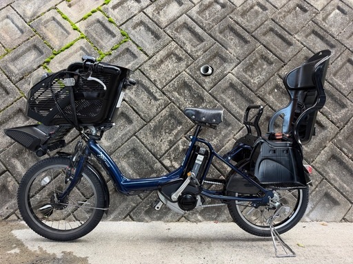 ブリヂストンの電動自転車 8.9ah バッテリー【中古】 チャイルドシート2台付き
