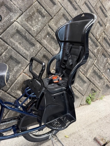 ブリヂストンの電動自転車 8.9ah バッテリー【中古】 チャイルドシート2台付き