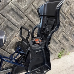 ブリヂストンの電動自転車 8.9ah バッテリー【中古】 チャイルドシート2台付きの画像