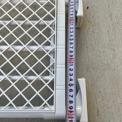 ポール　収納　突っ張り棒　棚　整理棚　本棚の画像