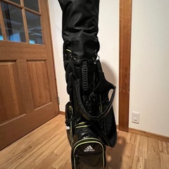 アディダス　キャディーバック
の画像
