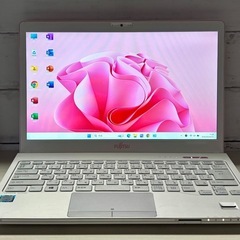⭐️美品 爆速起動💫【Windows11 25H2✨】富士通 LIFEBOOK SH75 B1/13.3インチ/限定色サクラ🌸/2017 Mid/フルHD IPS液晶/Core i5 2.5GHz (3.1GHz)/メモリ8GB/SSD.256GB/Microsoft Office 最新2024搭載/バッテリー元気長持ち🔋✨の画像