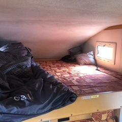 キャンピングカー内装の画像