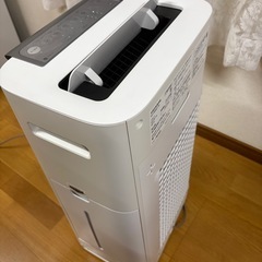 SHARP 加湿空気清浄機　KI-HS50-W の画像