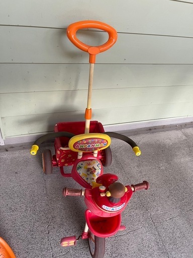 アンパンマンデラックス三輪車 (ヶヶ) 狛江のその他の中古あげます