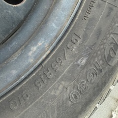 トヨタ　ノア70純正スタッドレスタイヤ4本セットの画像