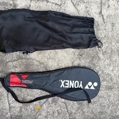 テニスラケット二つセットの画像