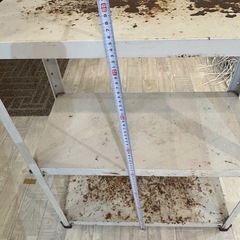 ３段ラックの画像